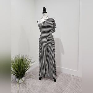 Striped one shoulder jumpsuit